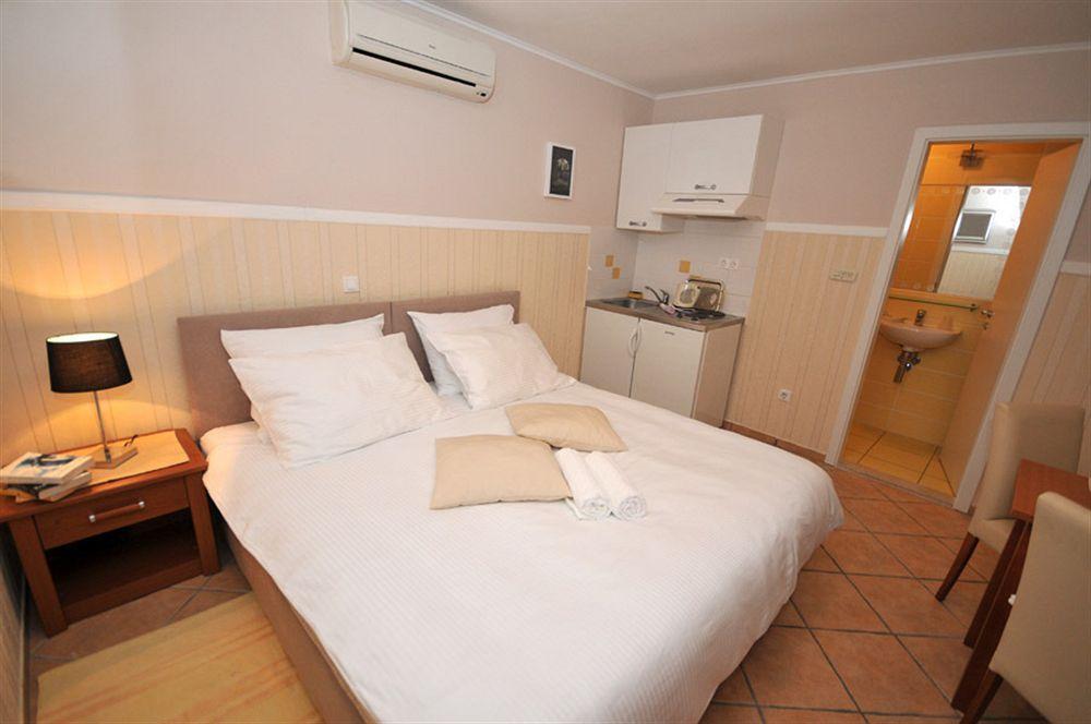טרוגיר Apartments & Rooms Buble מראה חיצוני תמונה